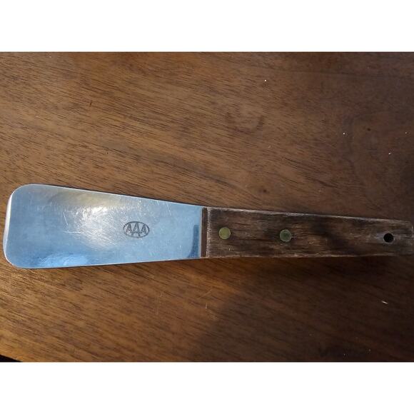 Vernco Stainless Steel 9-1/2" Ice Cream Scoop w/Rivet Wood Handle - Japan - AAA - Picture 1 of 7